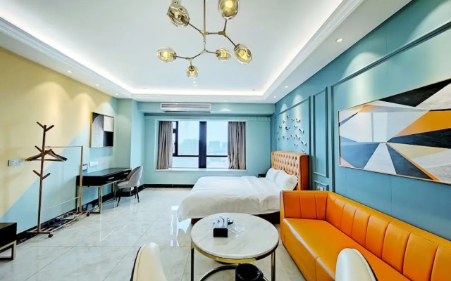 ROOMME Hotel Guangzhou Changlong South Village Wanbo CBD