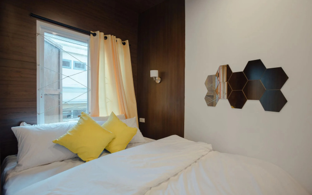 OYO 895 The Onion Hostel