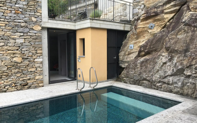 Rustico RESA: Brione sopra Minusio