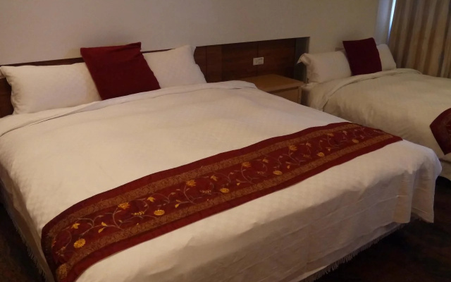 Ying Xiang Wen Quan Hotel