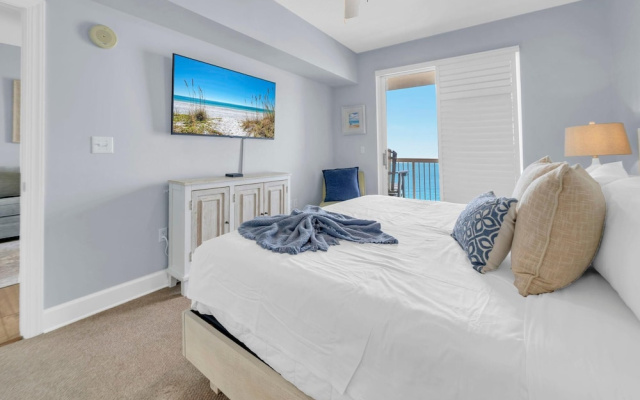 Sunrise Beach #1010