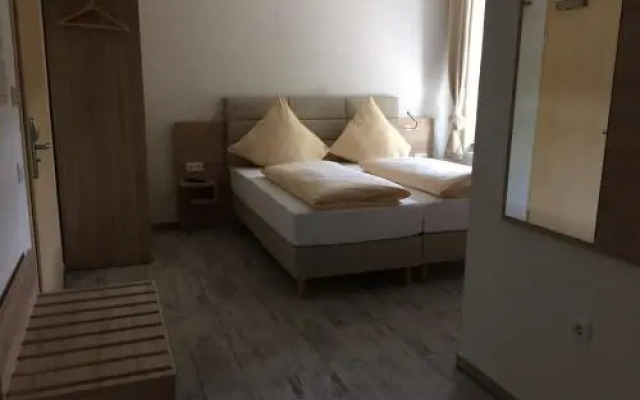 Hotel Mezzero