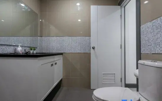 P3 Silom Large 2beds full kitchen WIFI 4-6pax