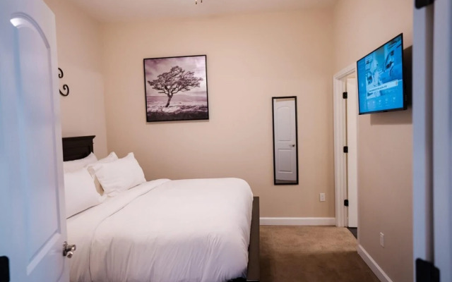 2 Bedroom Lake View Villa- 305
