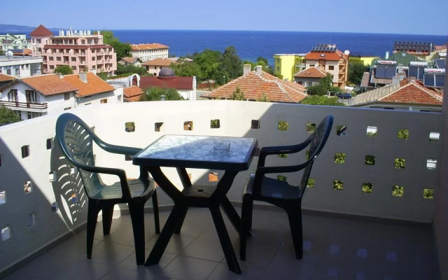Saint George Family Hotel