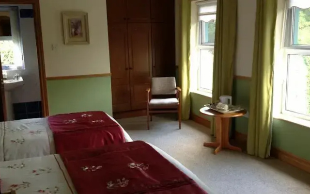 Lisdanar House B&B