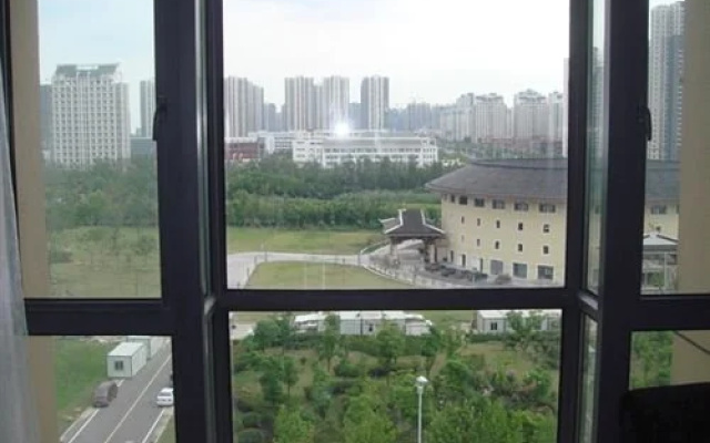 New Metropolis Hotel