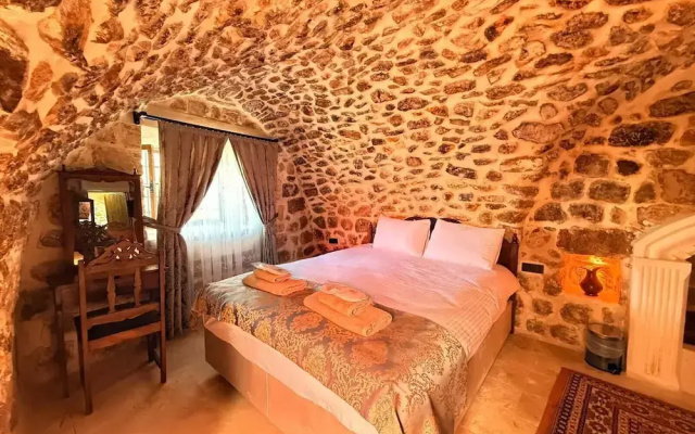 Mi̇ri̇sso Konak Hotel Mardi̇n Artuklu