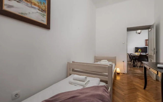 4 Bedroom Apartment