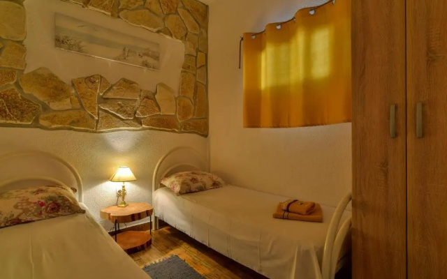 Pataki Guesthouse