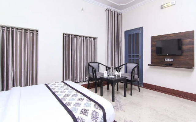OYO 12339 Serenity Stay 2