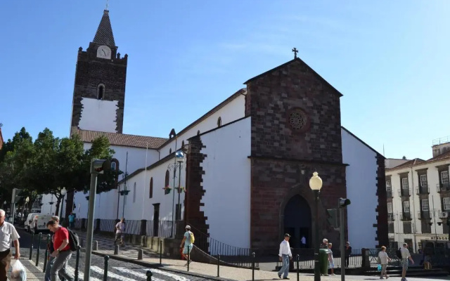 Central Suite in Funchal 2N