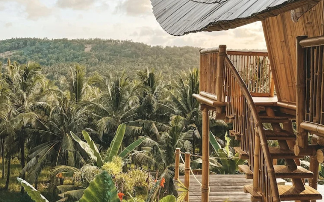 Kalma Bamboo Eco Lodge