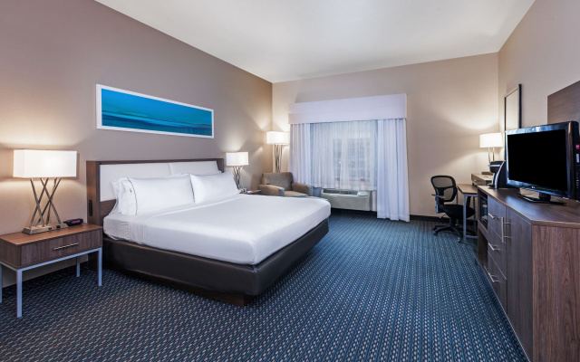 Holiday Inn Express Hotel & Suites Pharr by IHG