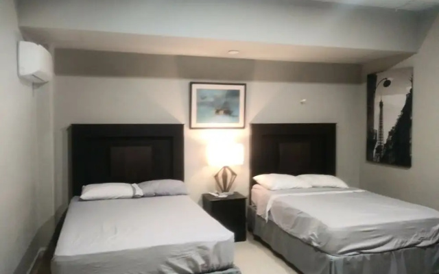 Center City Plaza Hotel