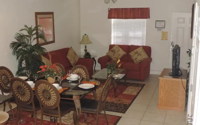 Elite Homes - Lucaya Villages