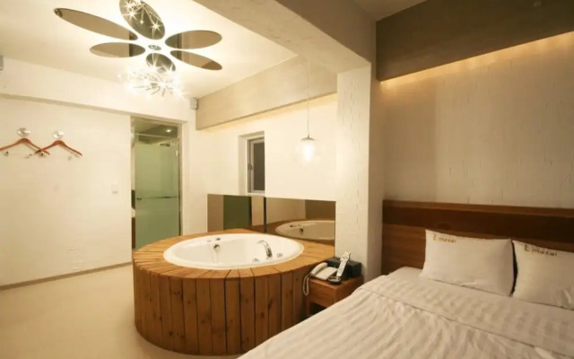 Hoegi Motel