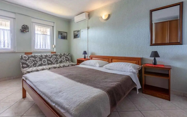 Studio in Crikvenica 42250