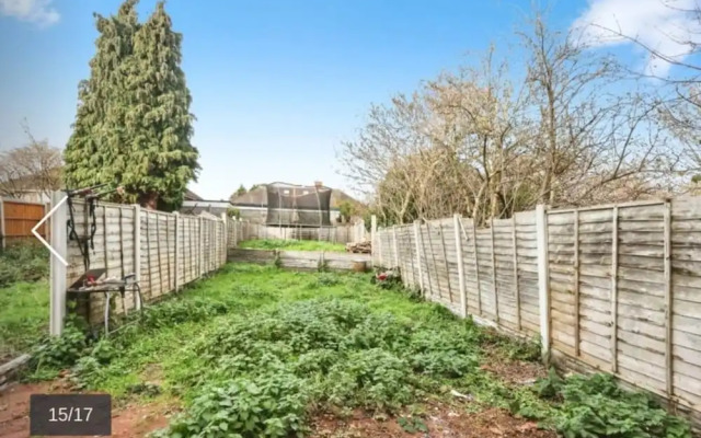 2 Bed Terrace House With Modern Touch