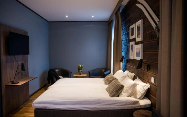 Mountain Lodge