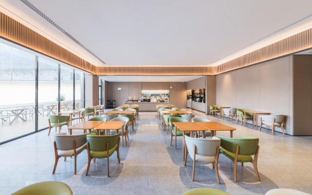 Ji Hotel Zhuhai Gaolangang Shopping Center