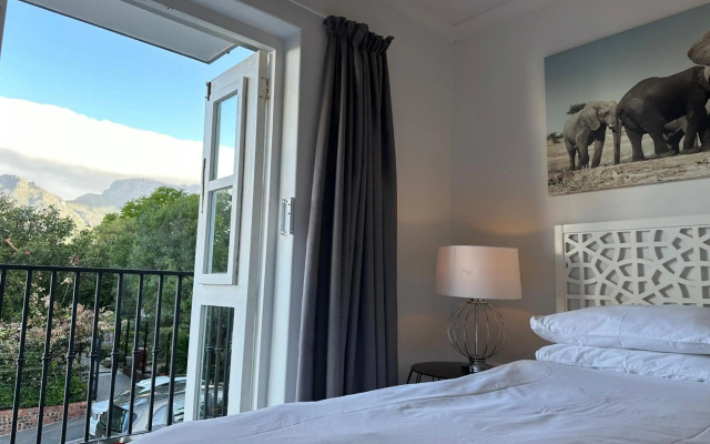 De Waterkant Piazza Apartments