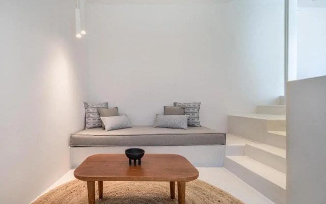 Akra Suites & Spa