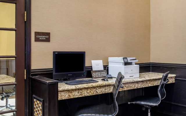 Comfort Suites The Colony - Plano West
