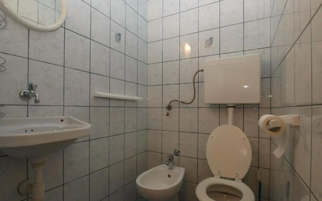 Apartment Momcilo 1995