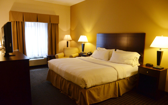 Holiday Inn Express Hotel & Suites Sidney by IHG