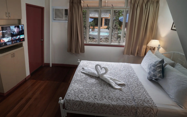 1775 Adriatico Suites