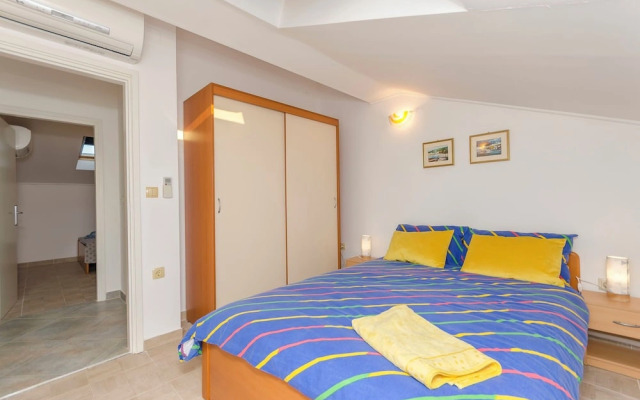 Apartments Maris