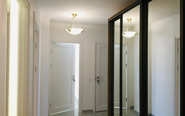 4-room jacuzzi apartment