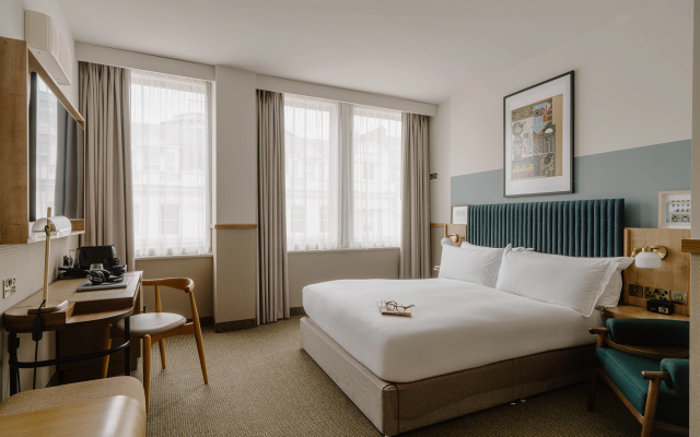 Club Quarters Hotel, St. Paul's