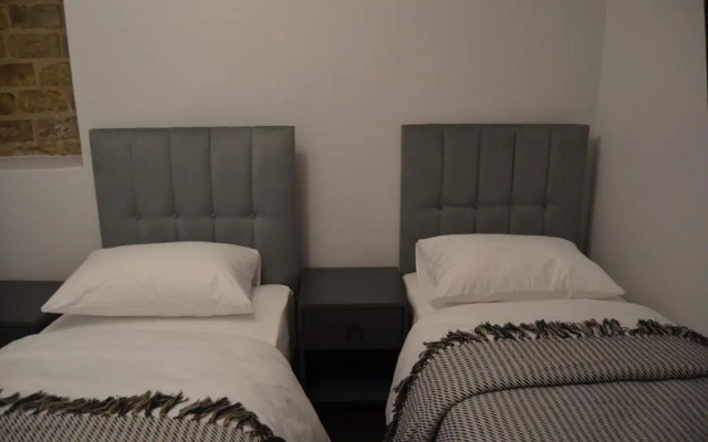 Benan Apartment