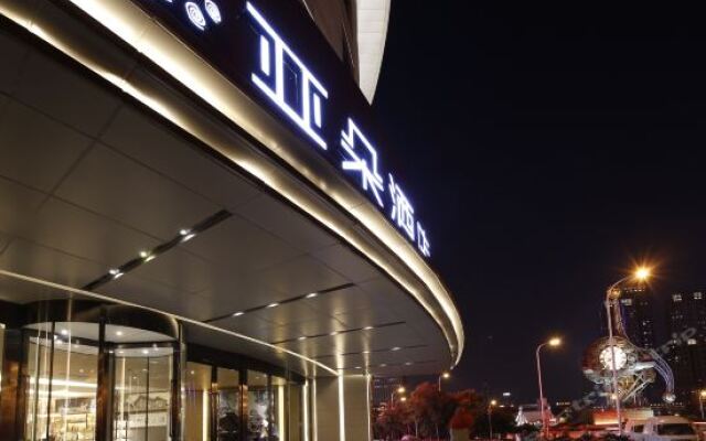 Отель Atour Hotel Tianjin Jinwan Square Китай, Тяньцзинь - отзывы, цены и фото номеров - забронировать отель Atour Hotel Tianjin Jinwan Square онлайн вид на фасад