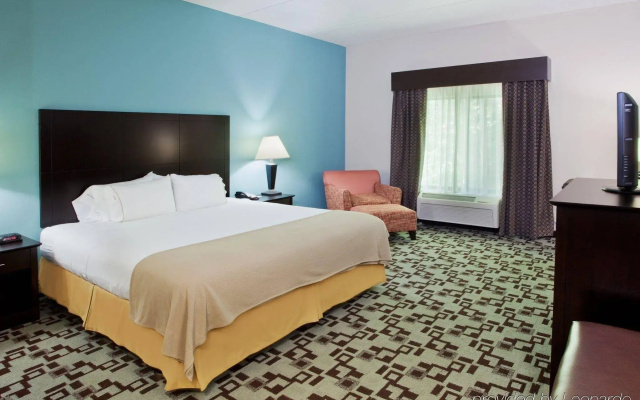 Holiday Inn Express Apex - Raleigh by IHG