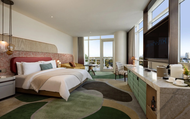 Pier Sixty-Six (Pier 66)