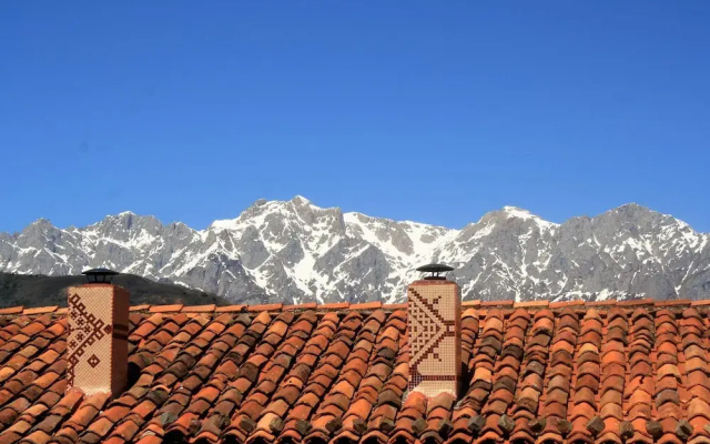 La Casa de las Chimeneas