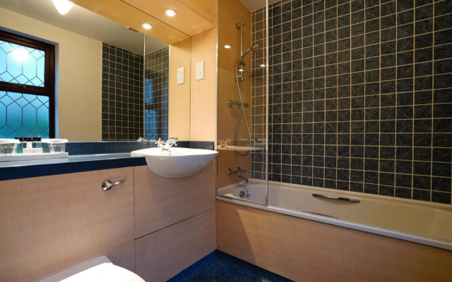 Gomersal Park Hotel