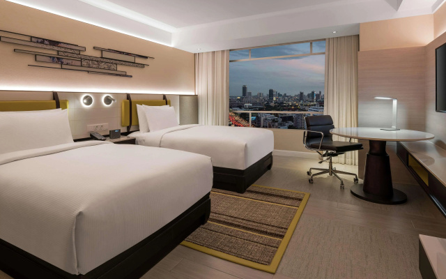 DoubleTree by Hilton Bangkok Ploenchit