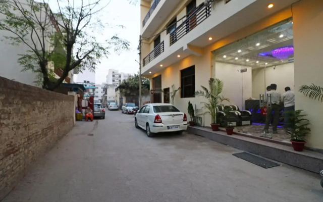 Hotel Air Lift