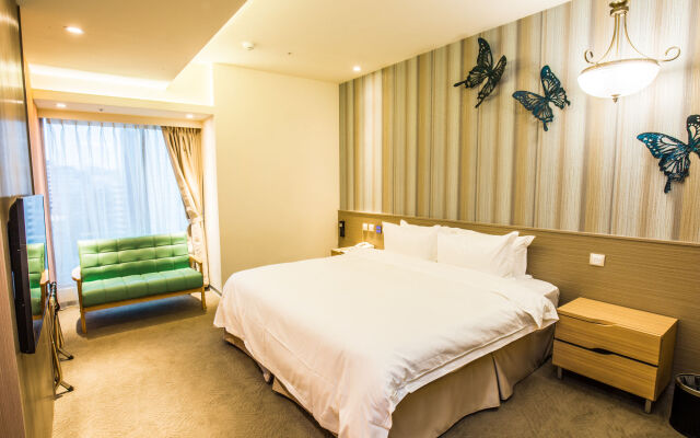 Walker Hotel Ximen 2