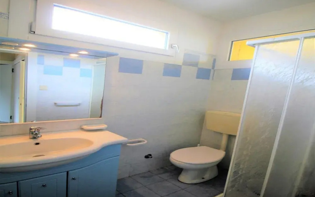 Spacious Apartment in Rosolina Mare near Sea