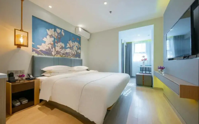 YESTE Hotel (Shenzhen Nanshan Qianhai Daxin subway station)