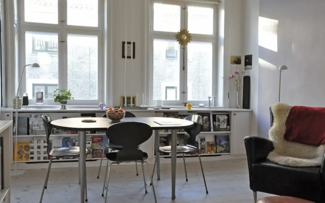 1 Bedroom Apartment near Christiania 308 - 1