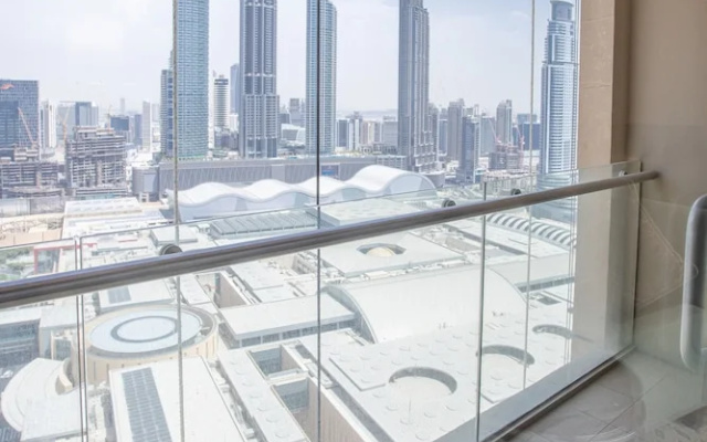 Luxury stay at The address Dubai Mall - Dubai