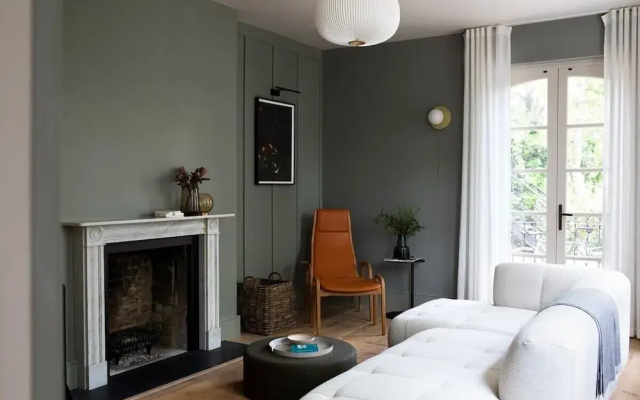 Luxury 3 Bed Canal House, Little Venice