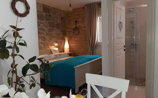 Casa Vita City 4 Star Studio Apartment