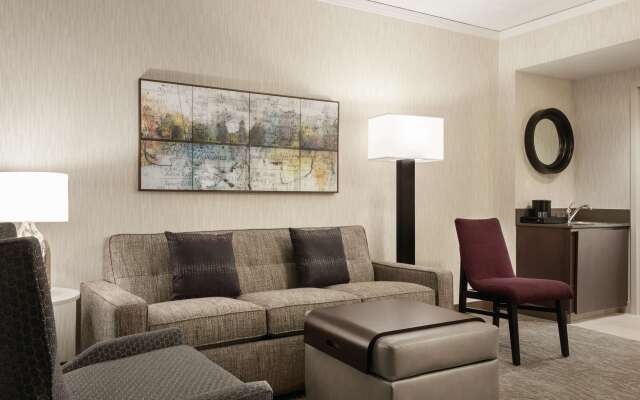 Embassy Suites by Hilton Chicago North Shore Deerfield